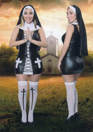 MONJA HALLOWEEN